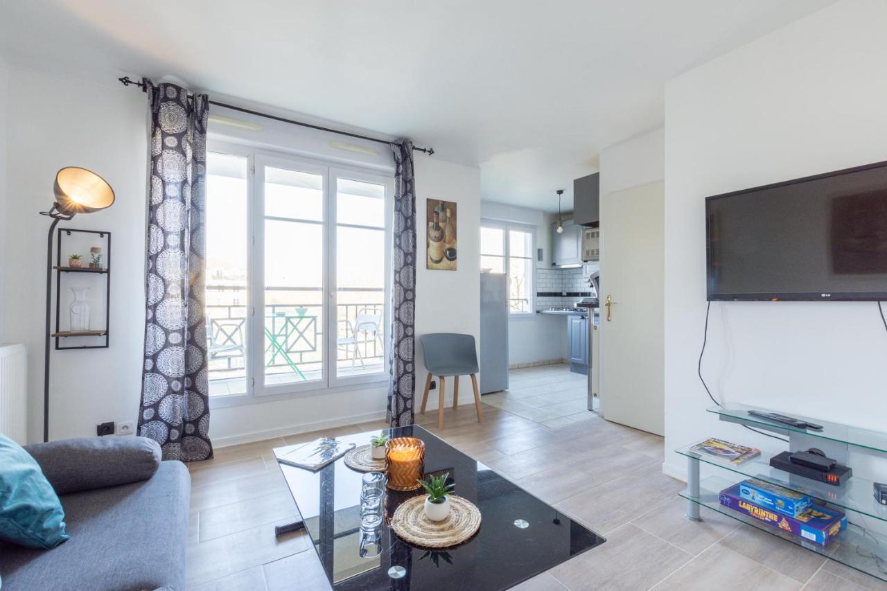 Family Travel Paris Apartment Bussy-Saint-Georges Exterior foto