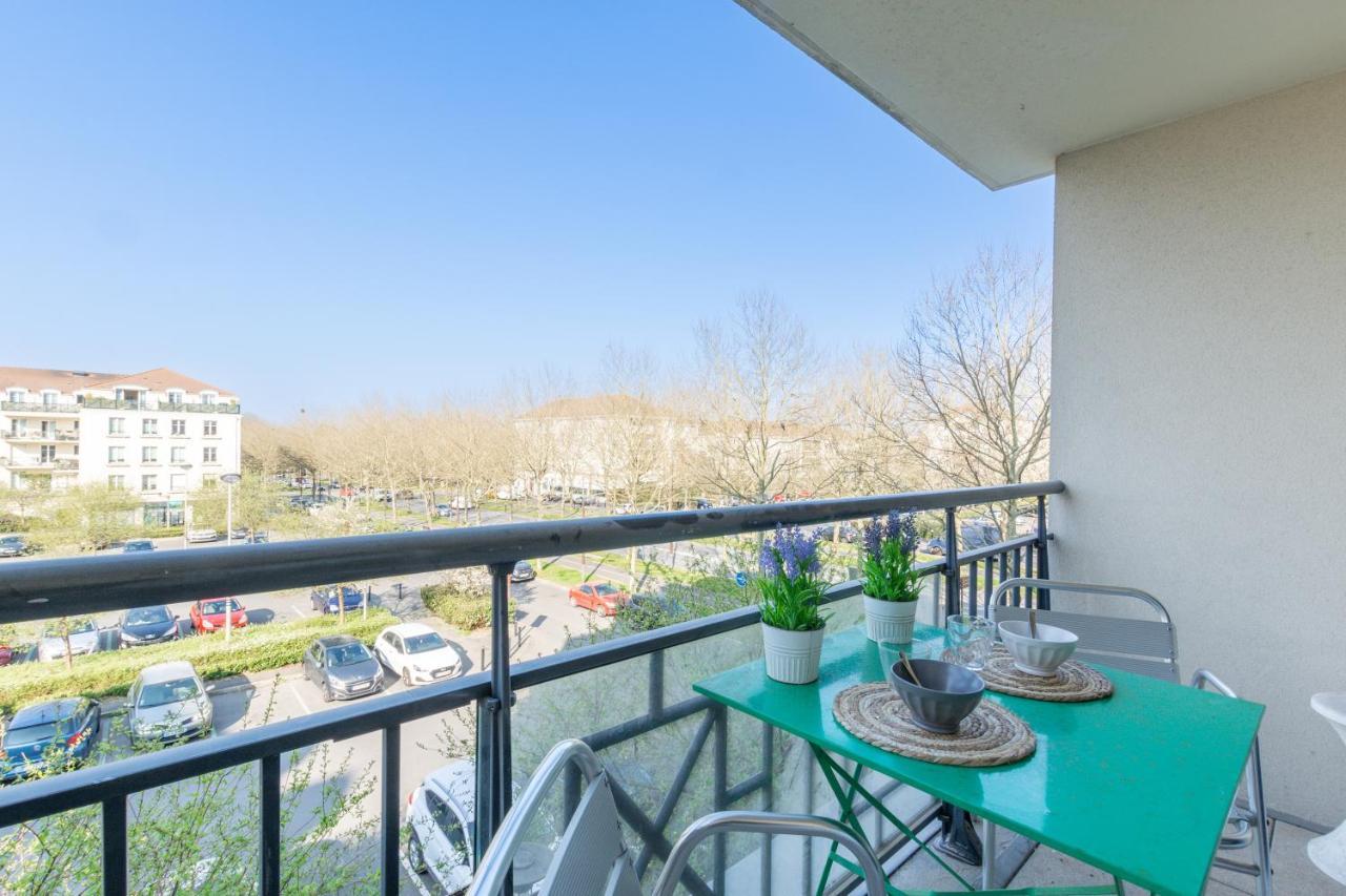 Family Travel Paris Apartment Bussy-Saint-Georges Exterior foto